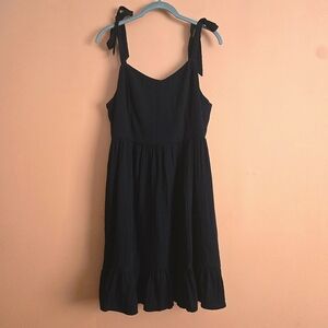 Old Navy Sleeveless Tie-Strap Dress – Black, Size L
